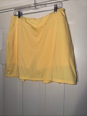 Lady Pinseeker Yellow Women's Athletic Skort. Sz‎ L NWT